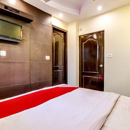 Spot Inn Hostel New Delhi Exterior photo