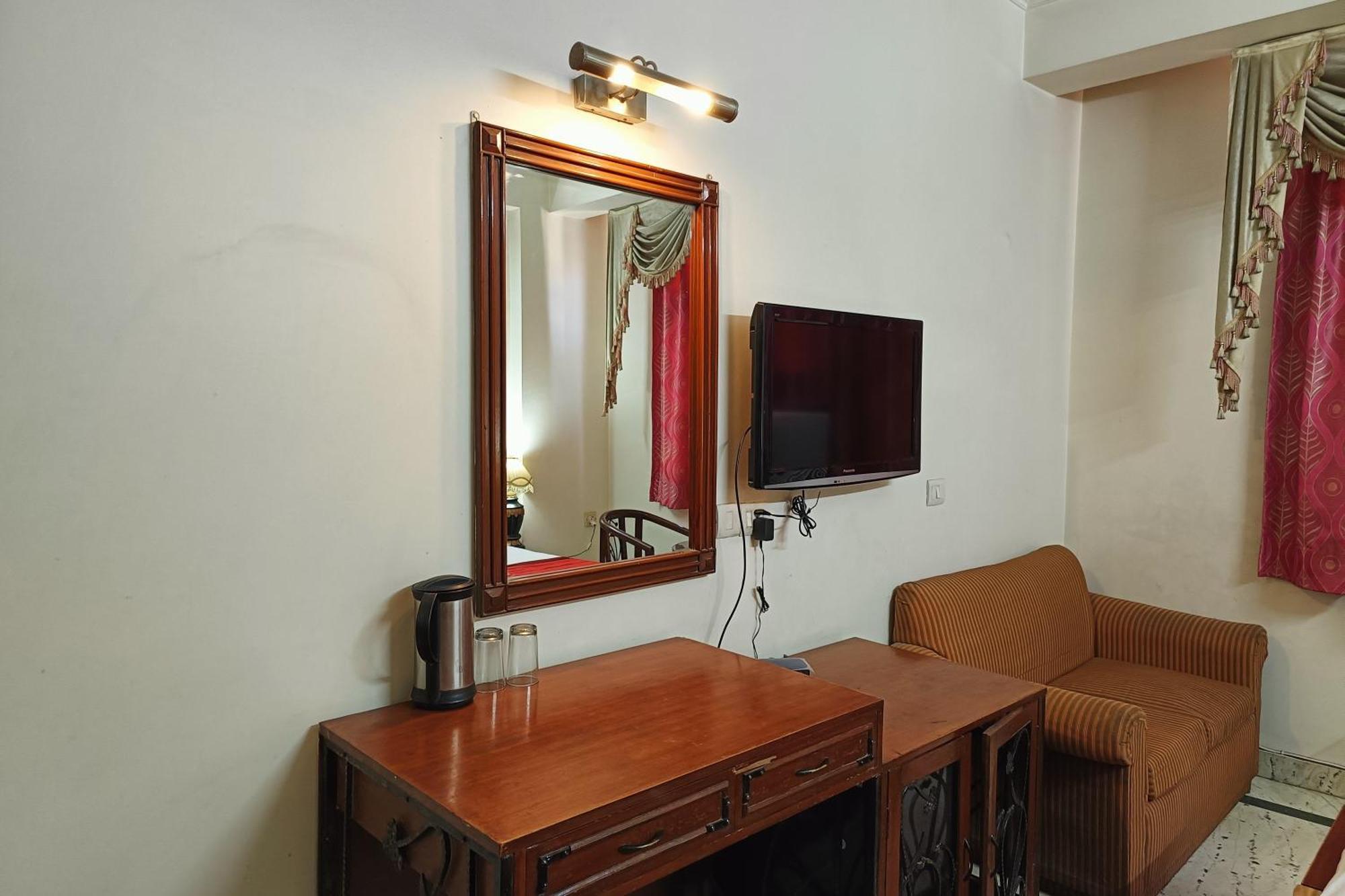 Spot Inn Hostel New Delhi Exterior photo