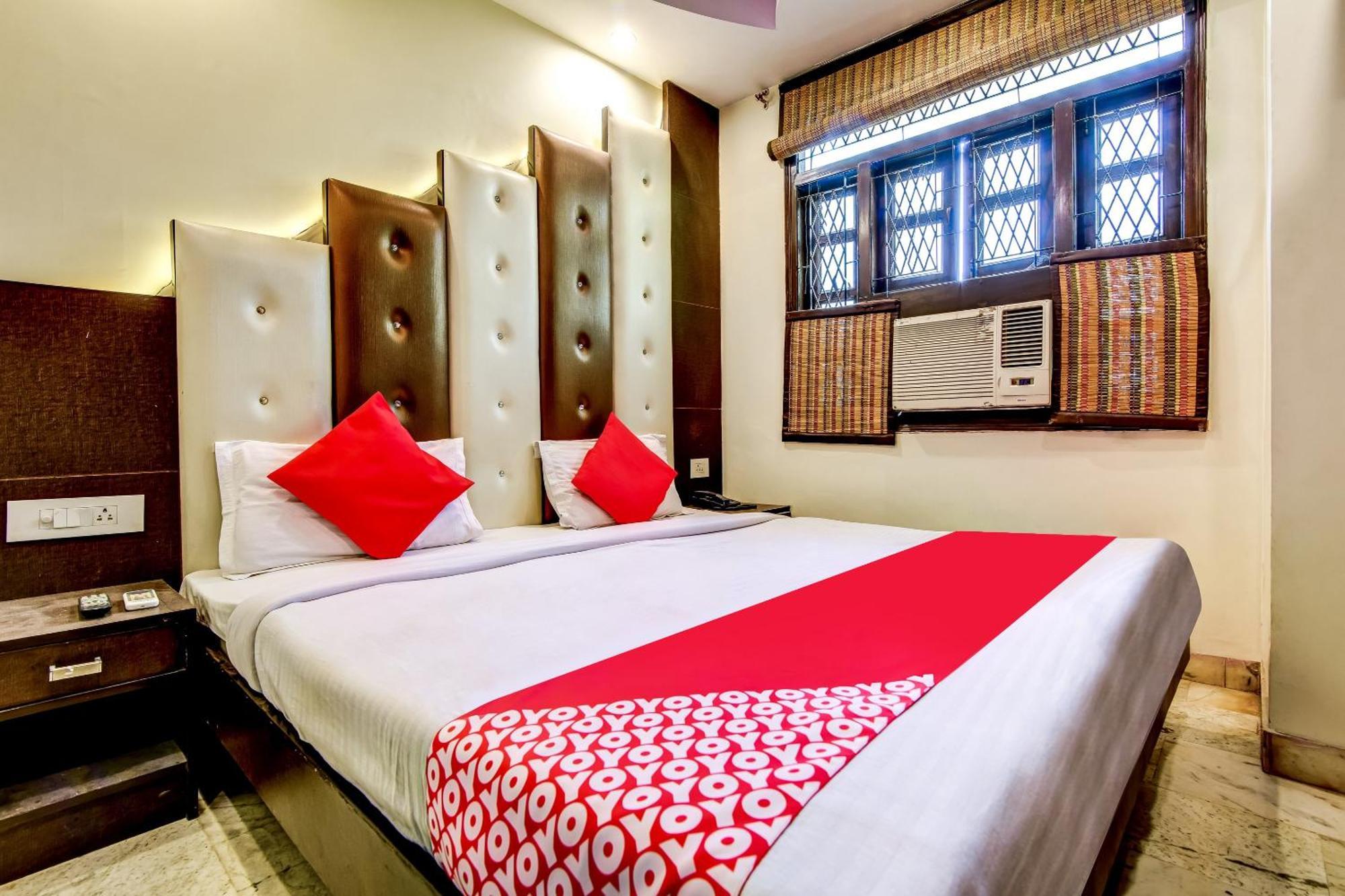 Spot Inn Hostel New Delhi Exterior photo