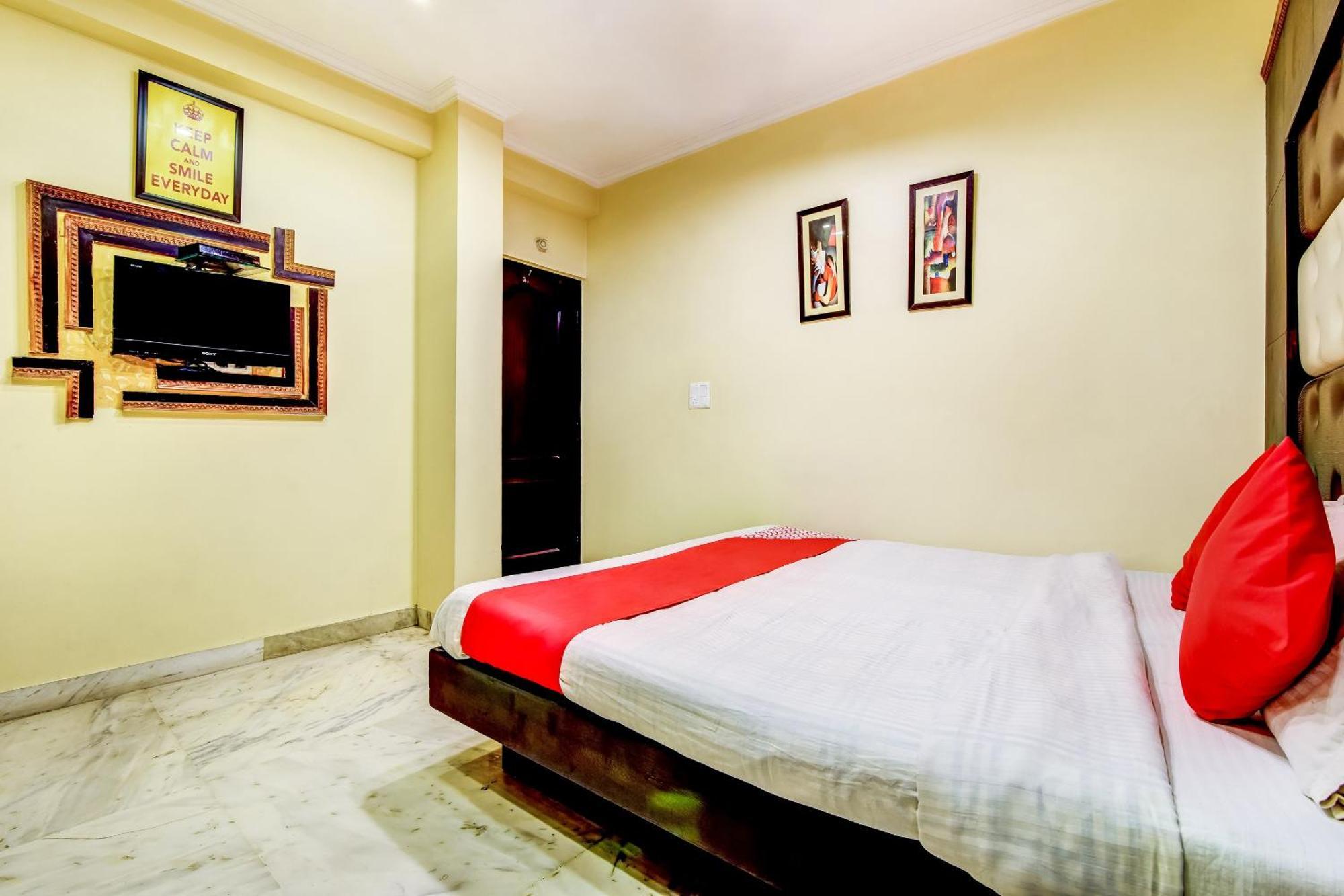 Spot Inn Hostel New Delhi Exterior photo