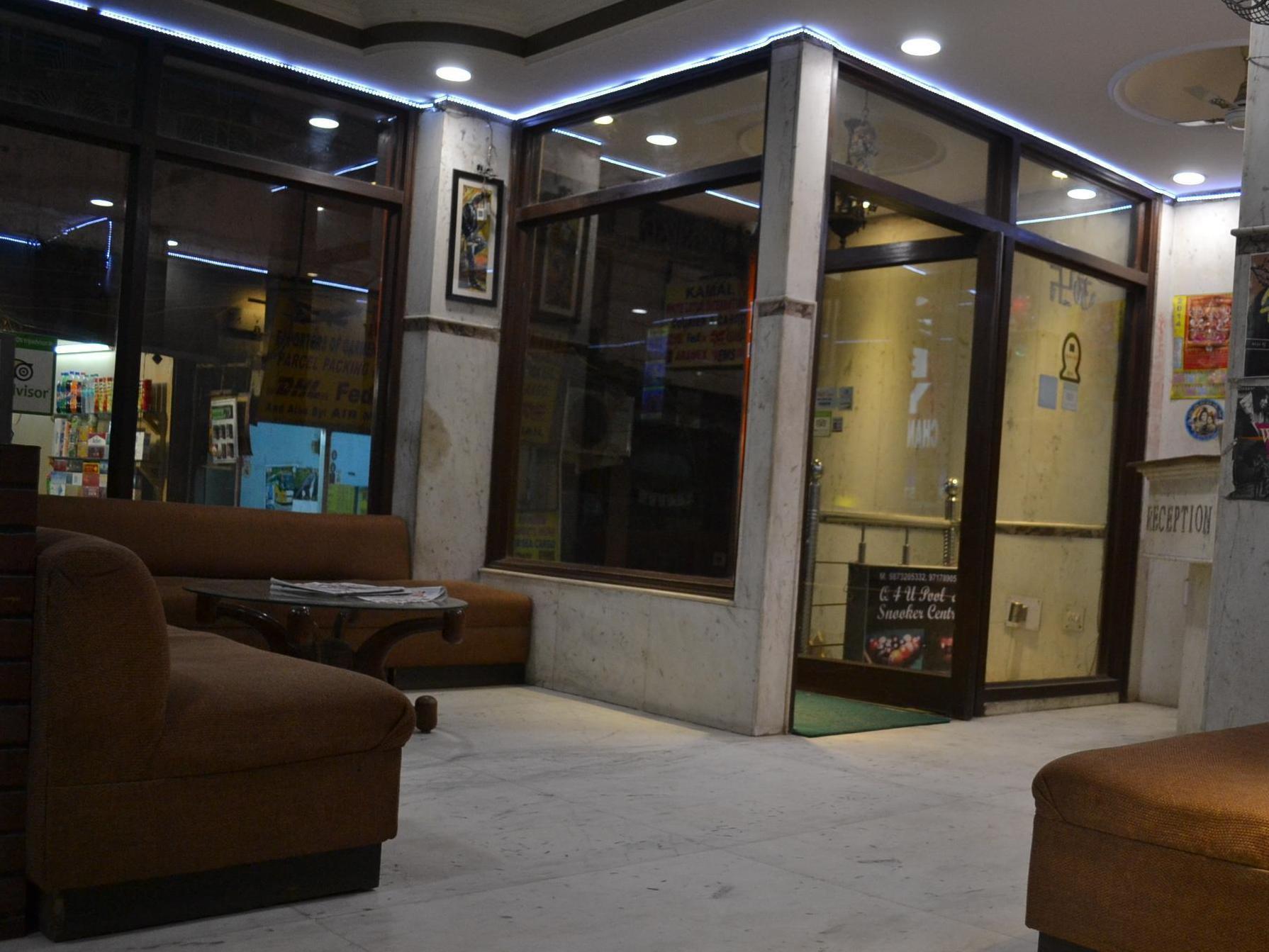 Spot Inn Hostel New Delhi Exterior photo